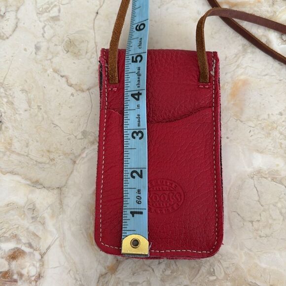 Vintage Roots Leather Mini Crossbody Case - Picture 11 of 13